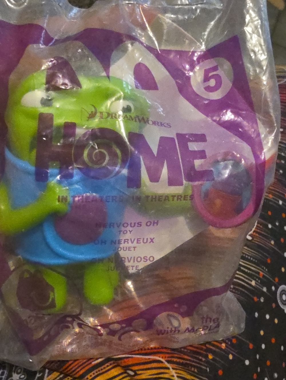 DreamWorks Home Nervous Oh Green and Blue Party Figure
